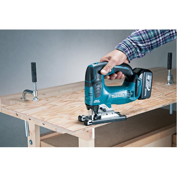 Makita DJV182Z power jigsaw