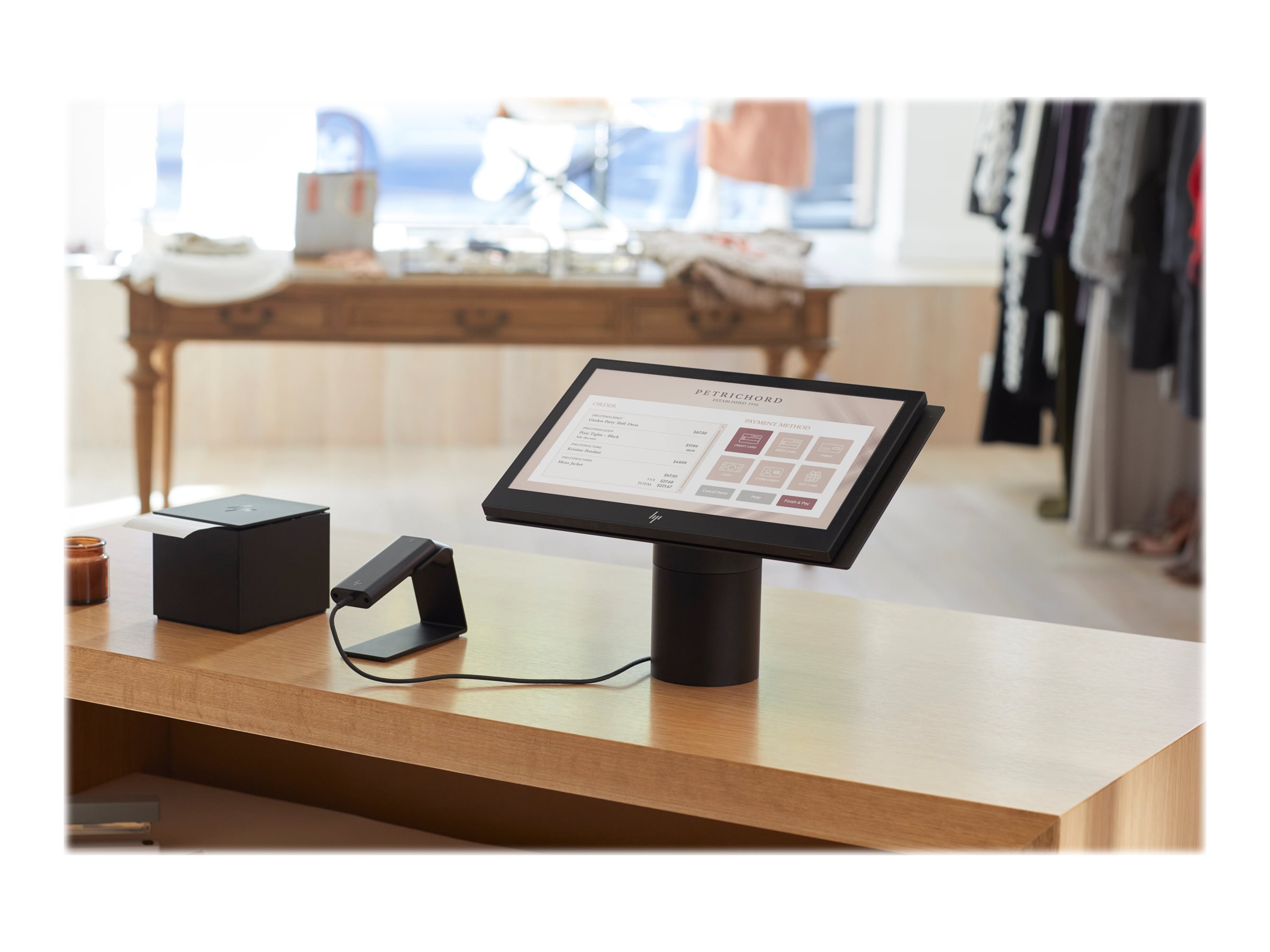 HP EO145 AiO T i5-7300U 8GB/256 PC (DE)