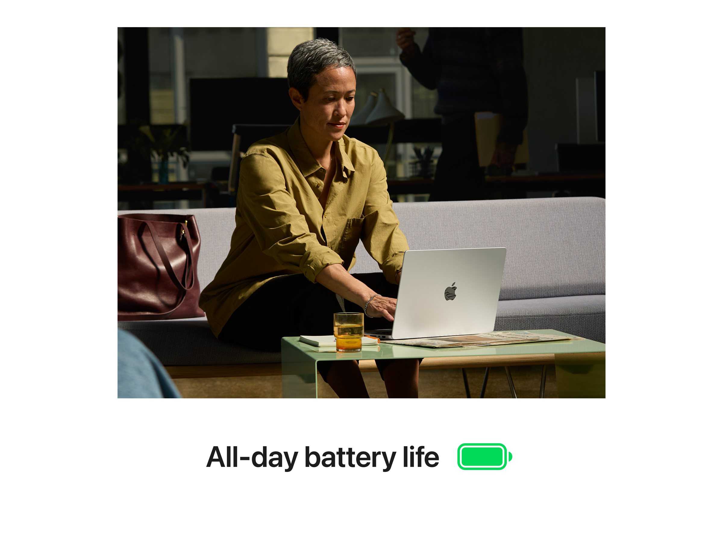 APPLE MBP 14 SL/14C/32C GPU/36GB/1T-DEU