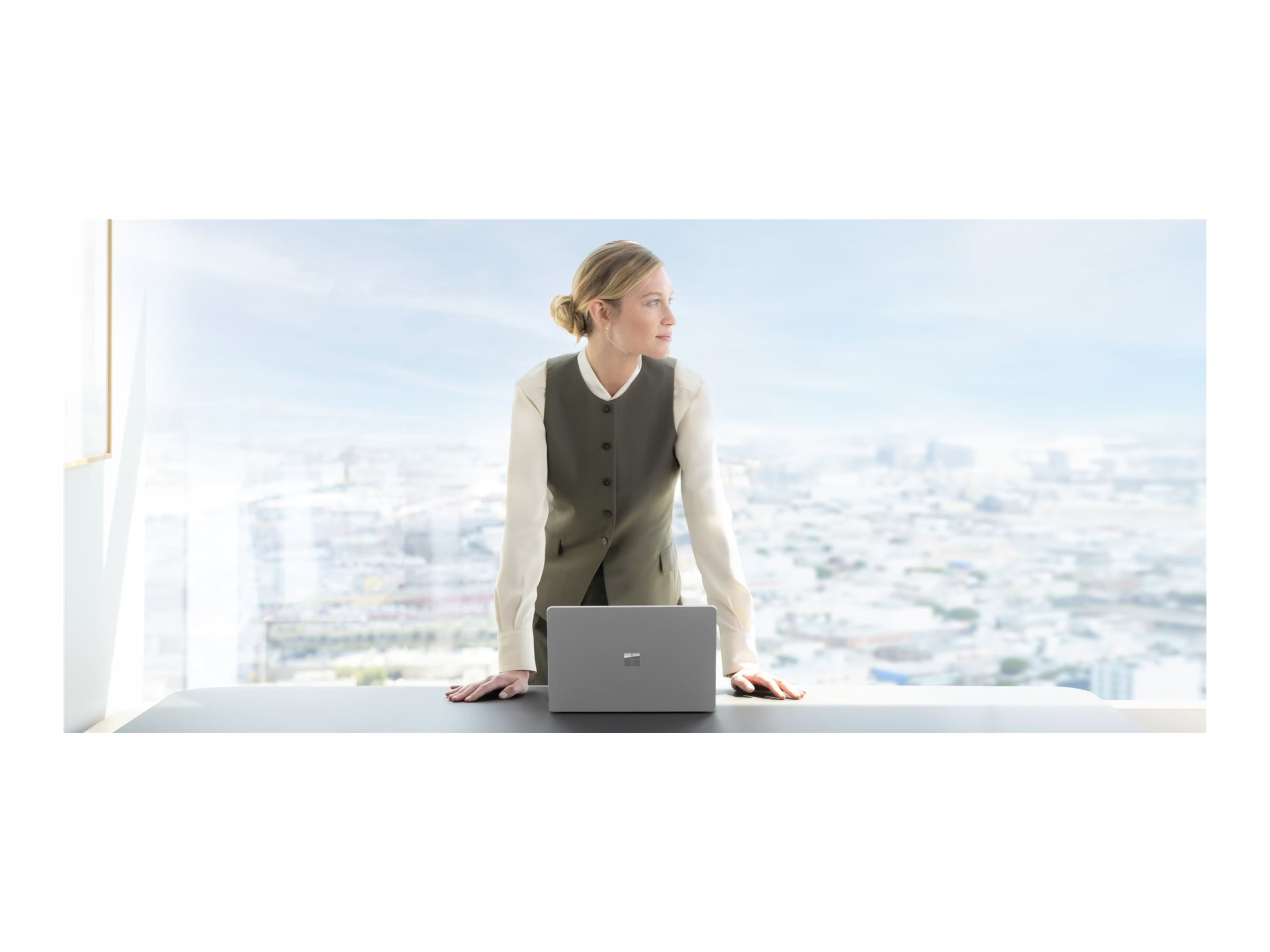 MS Lptp7 U7 268V 38,1cm 32GB 256GB W11P