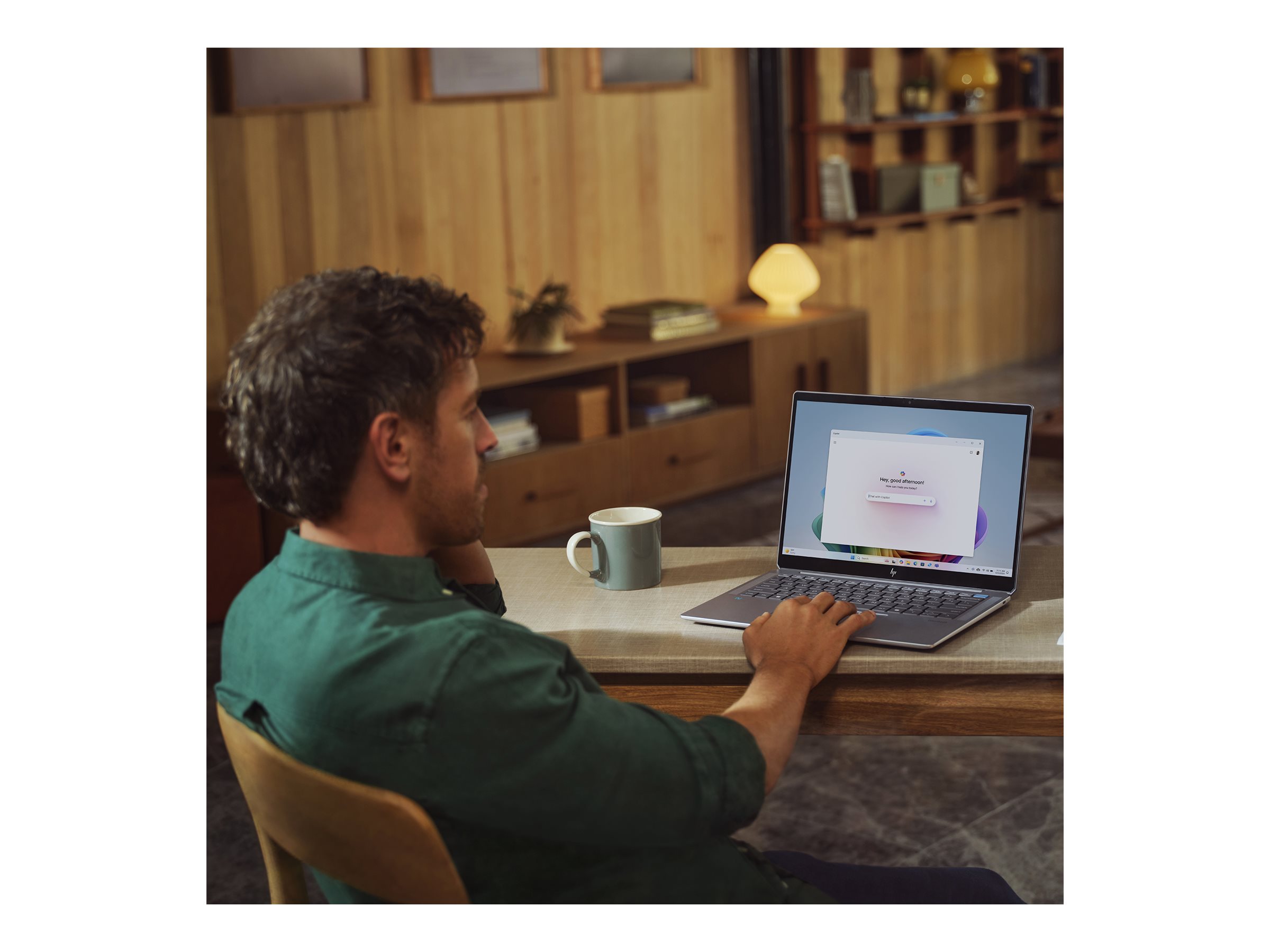 HP OmniBook Ultra 14-fd0099ng 35,56cm(P)