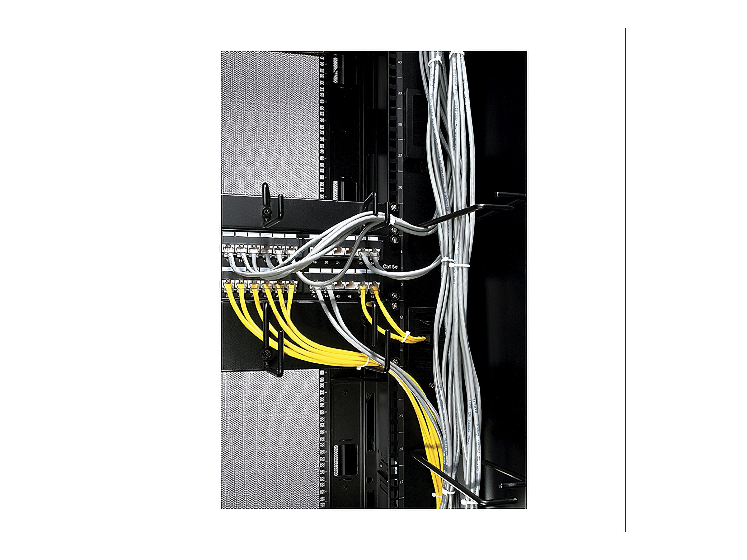 APC NetShelter SX 750mm Mounting Rail