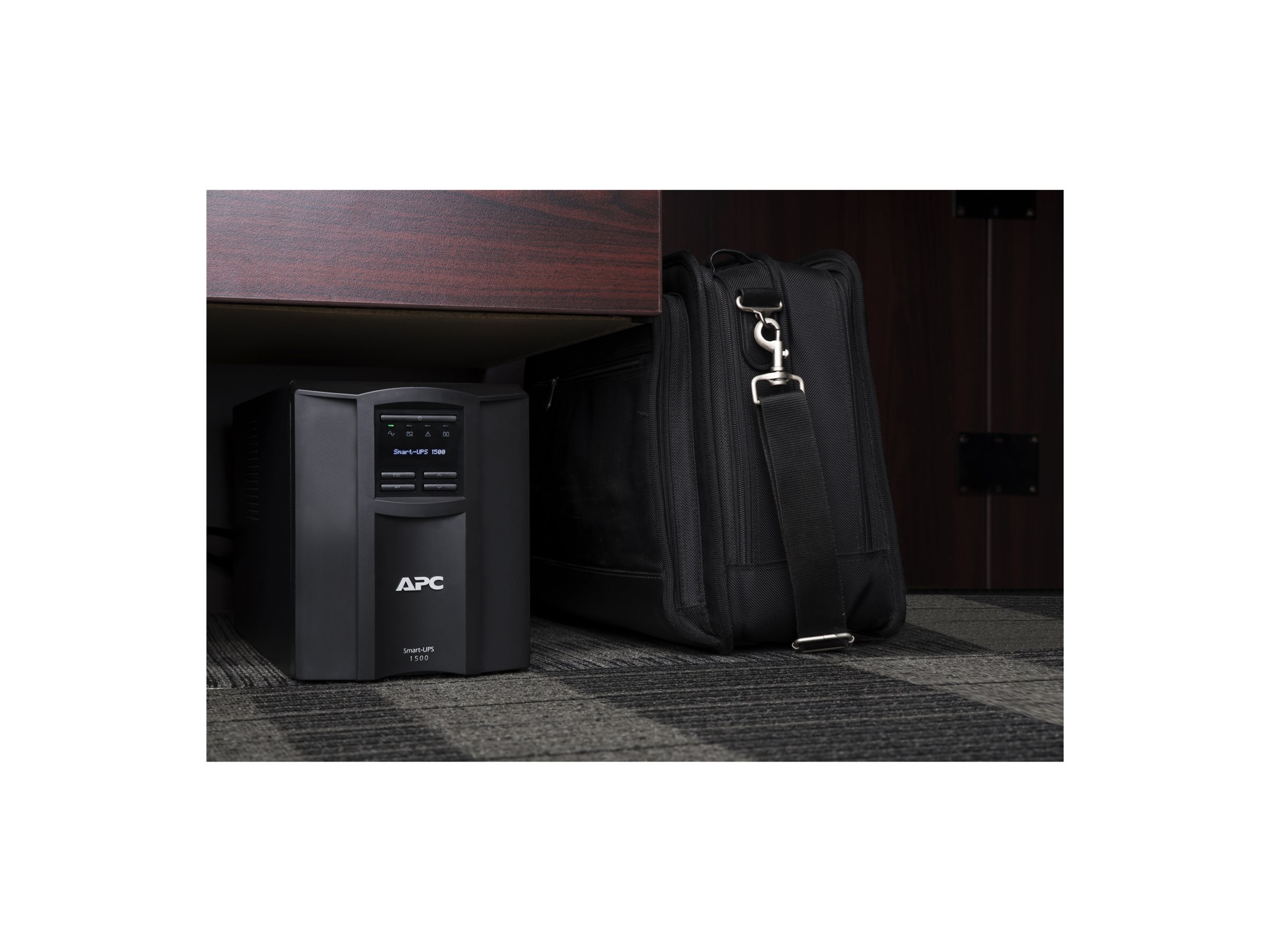 APC Smart-UPS 1500VA LCD 120V with SC