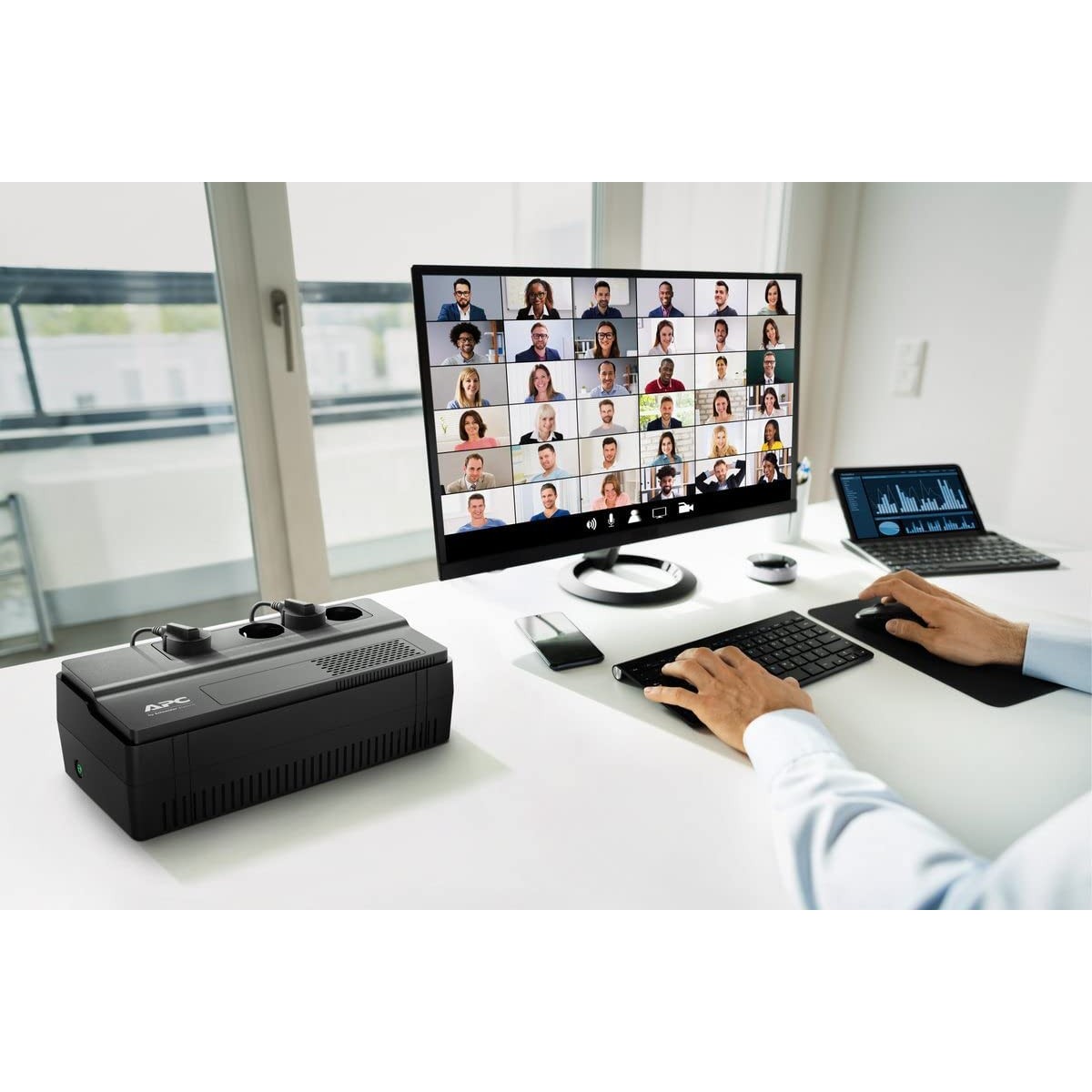 APC EASY UPS BV800I-GR, Schutzkontakt