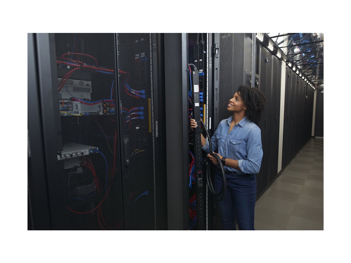 APC Rack PDU 9000 Switched ZeroU 32A