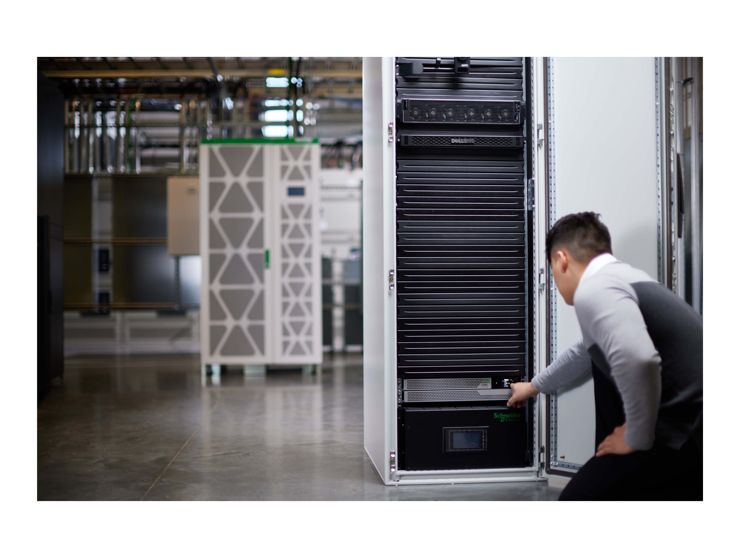 APC Smart-UPS Ultra On-Line Lithium ion