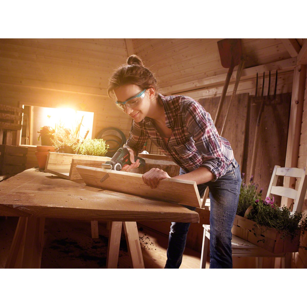 Bosch EasyCut 12 power jigsaw