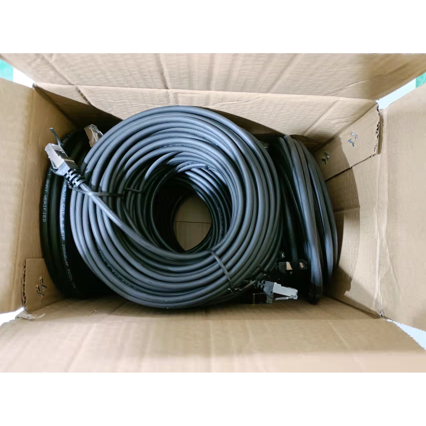 Equip Cat6 S/FTP Patchkabel, 2.0m, Schwarz, 34Stück/box