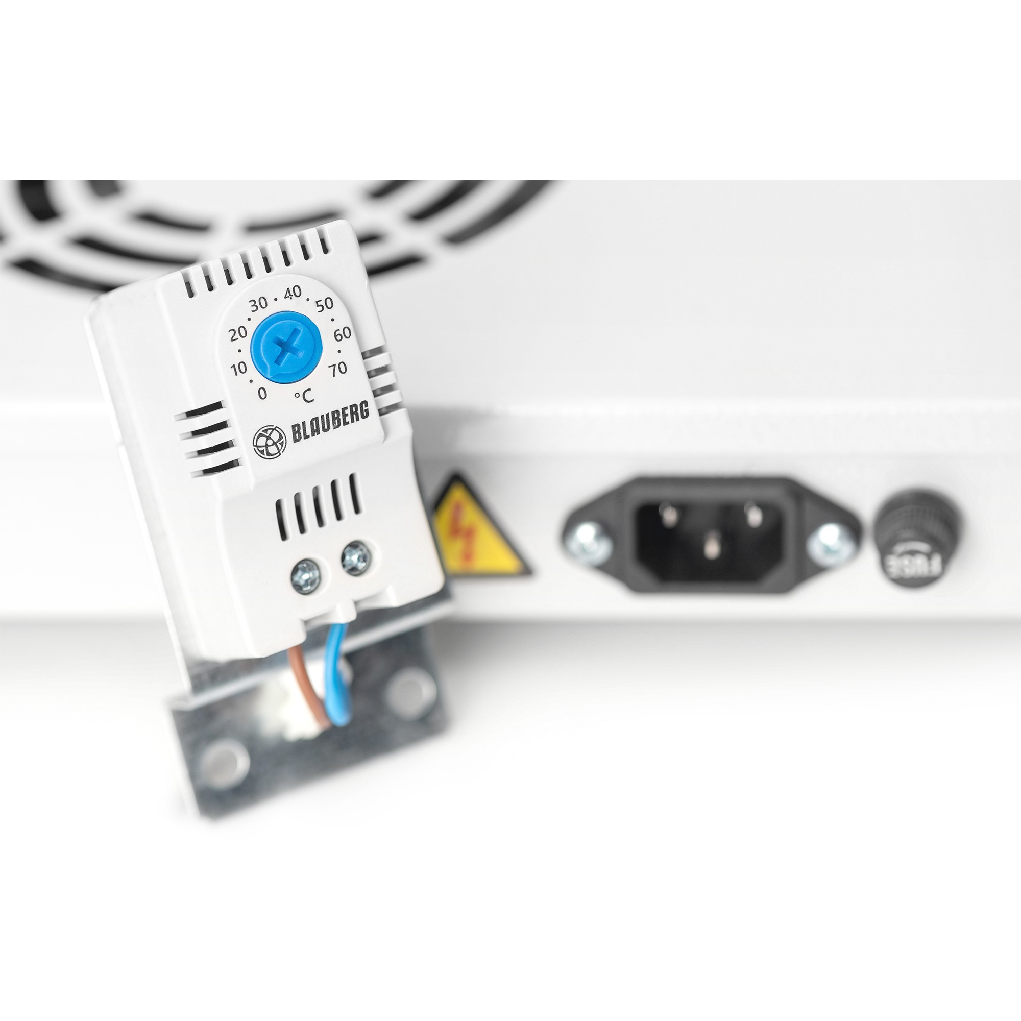 DIGITUS Einschubbelüftungseinheit            2 Lüfter grau