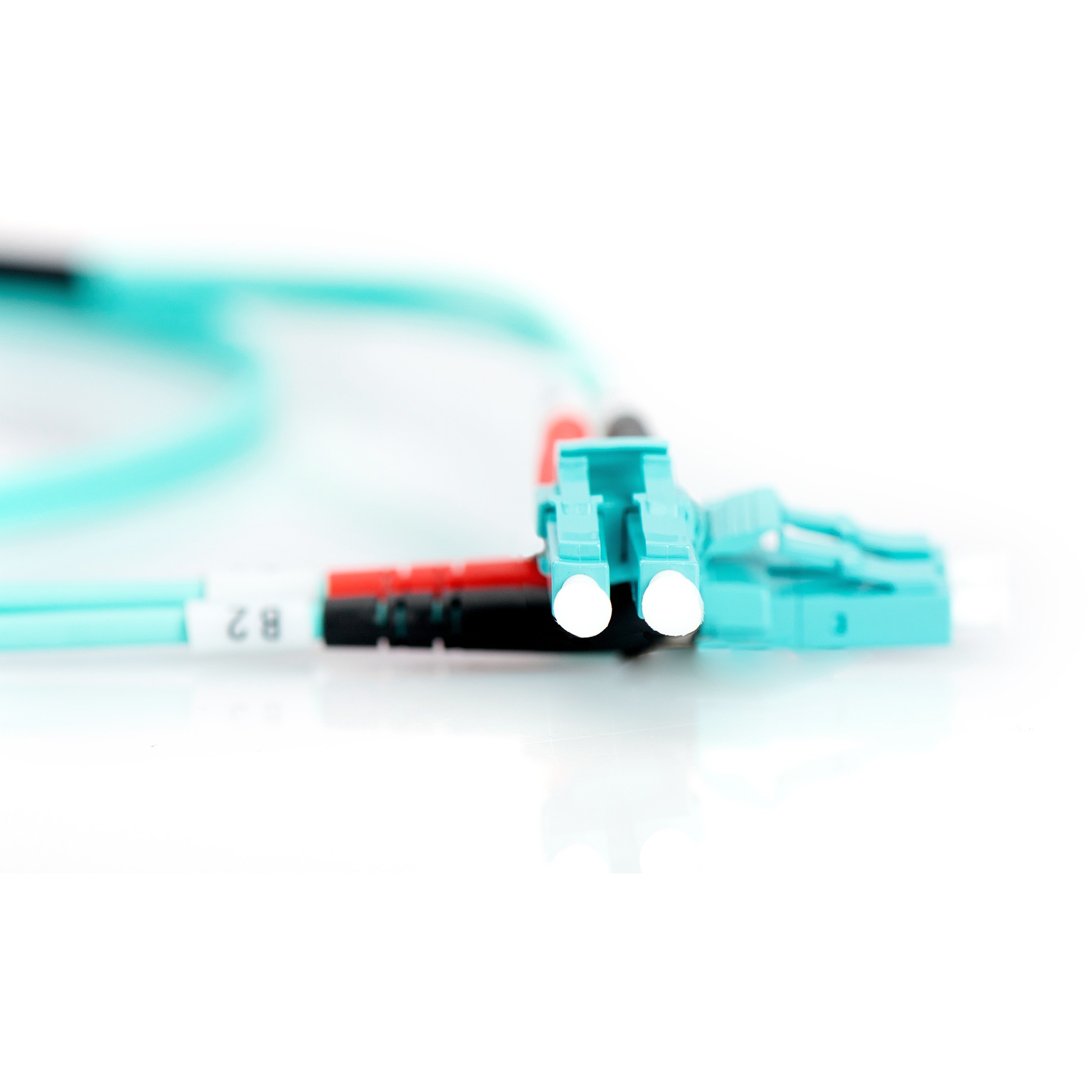 DIGITUS LWL Patchkabel LC -> LC 2.00m  Multimode Duplex OM3