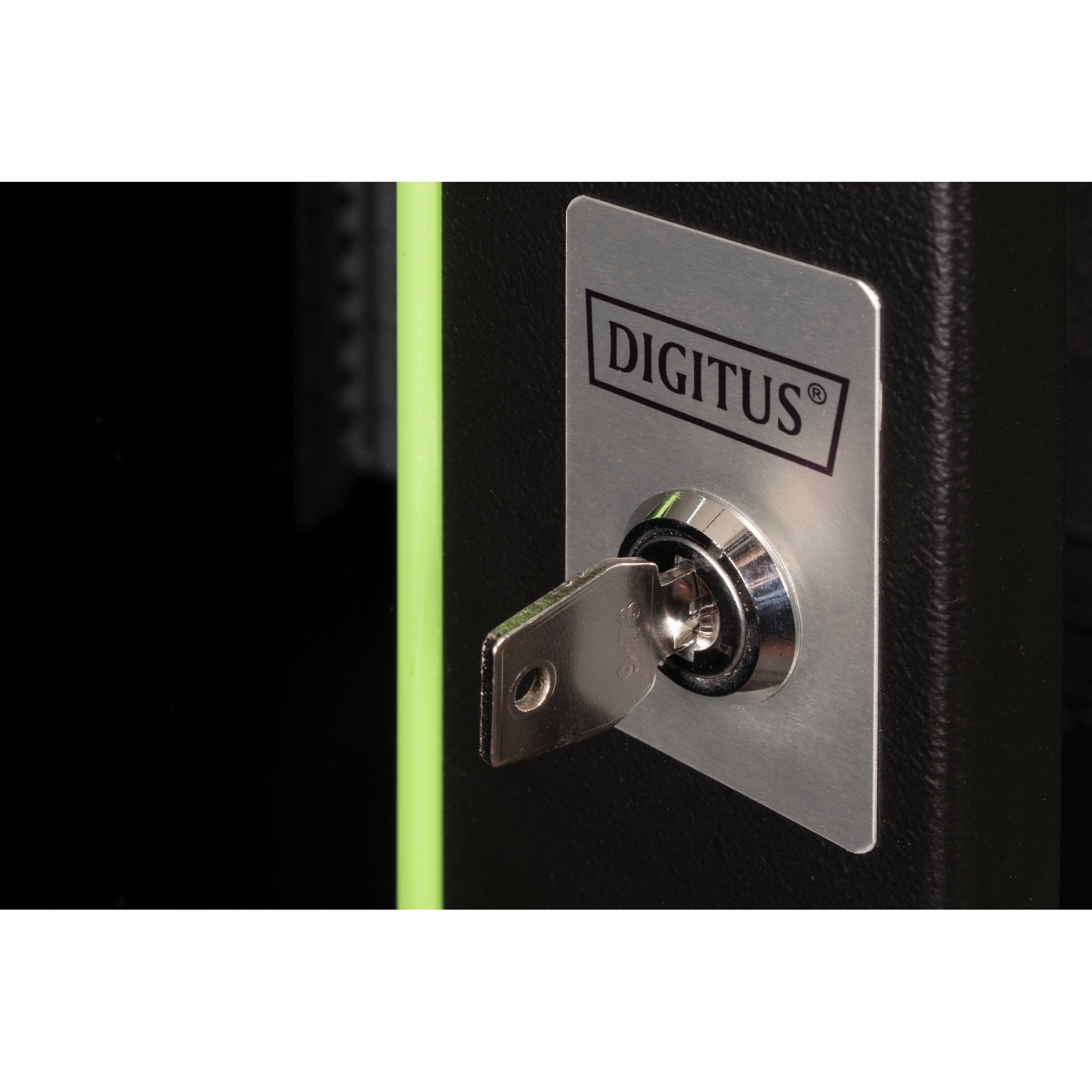 DIGITUS Wandgehäuse     Unique  16HE 820x600x600mm   schwarz (Speditionsversand)