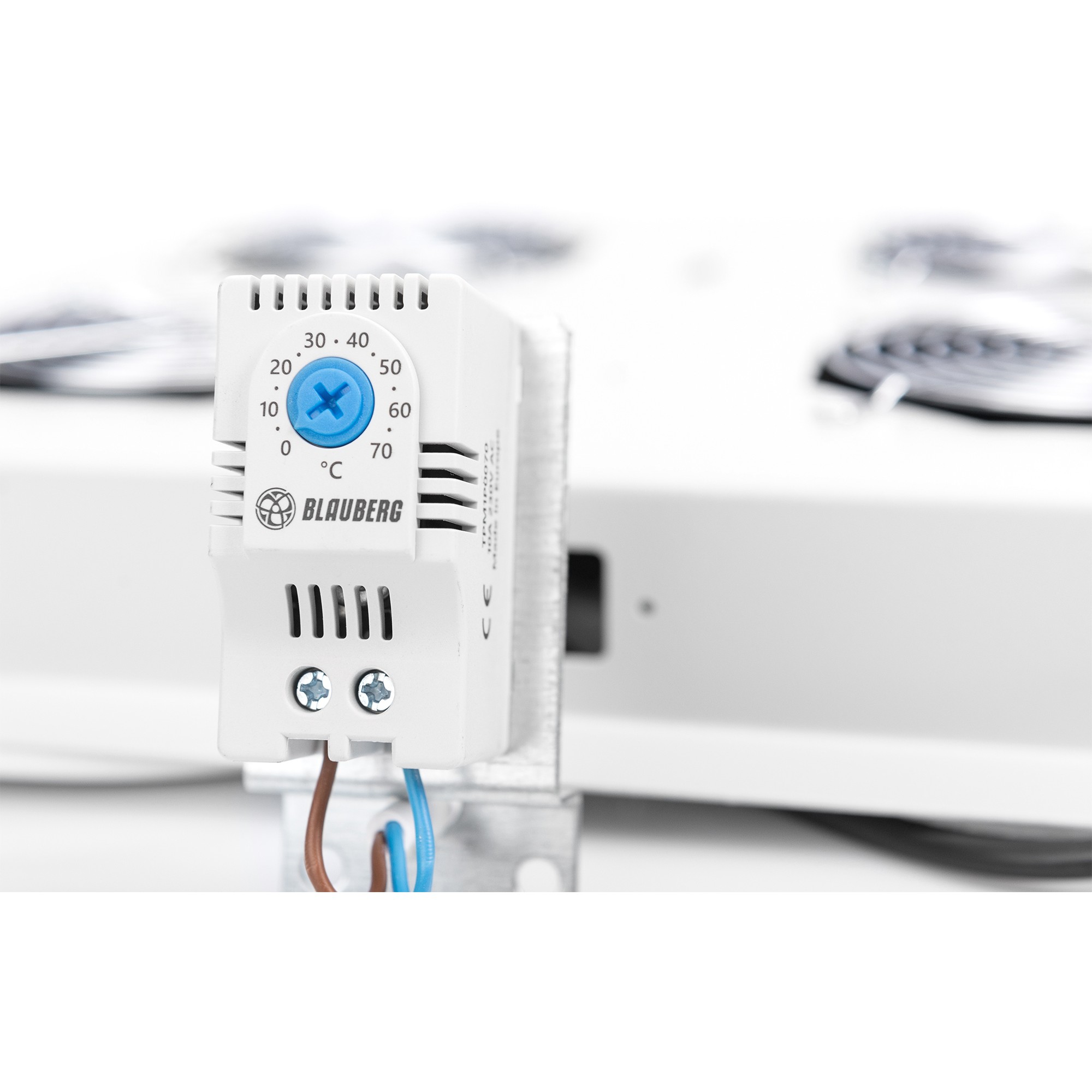 DIGITUS Dachlüftereinheit     Unique/Dynamic 4 Lüfter grau