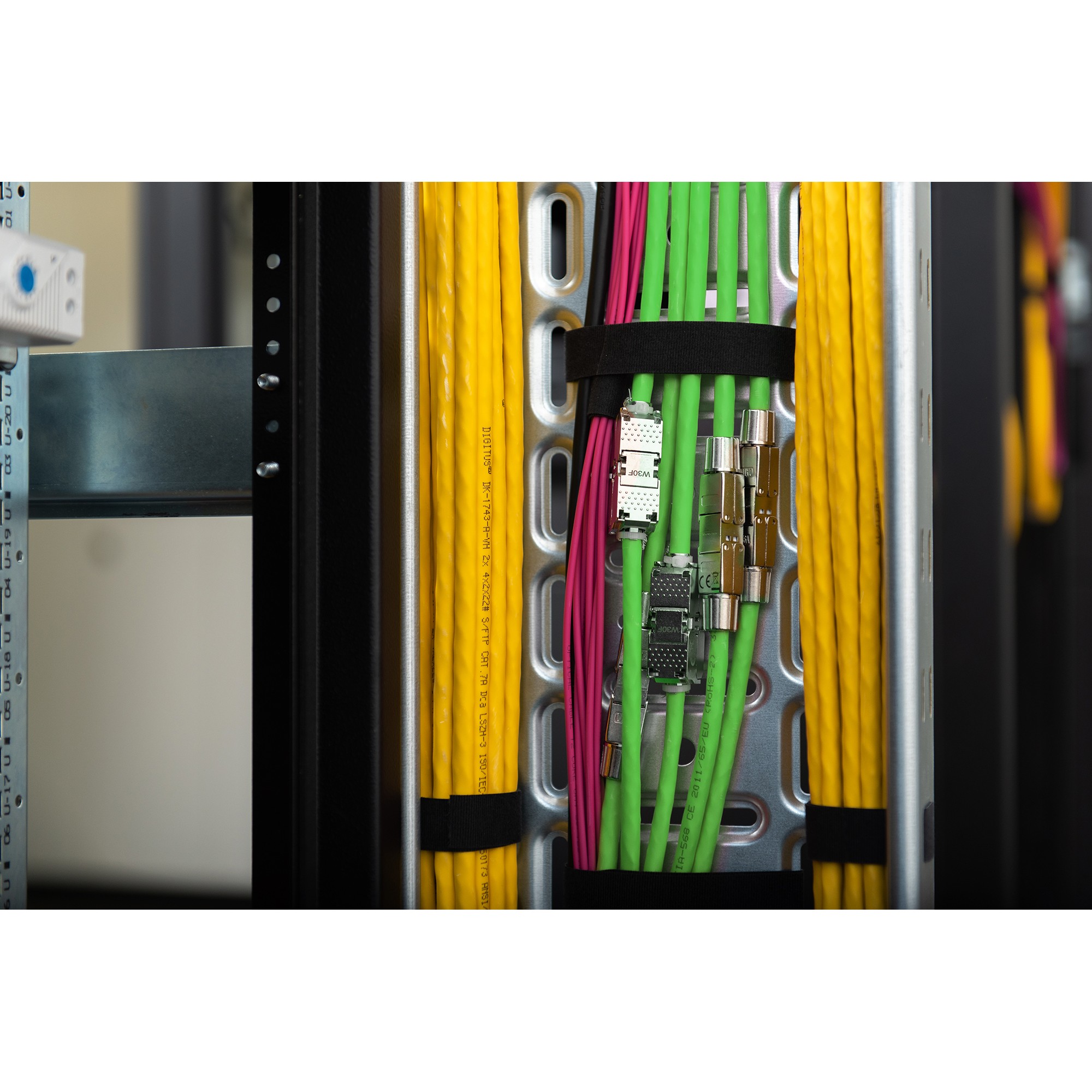 DIGITUS CAT 8.2 S/FTP Installationskabel, 100m, Simplex, DCA