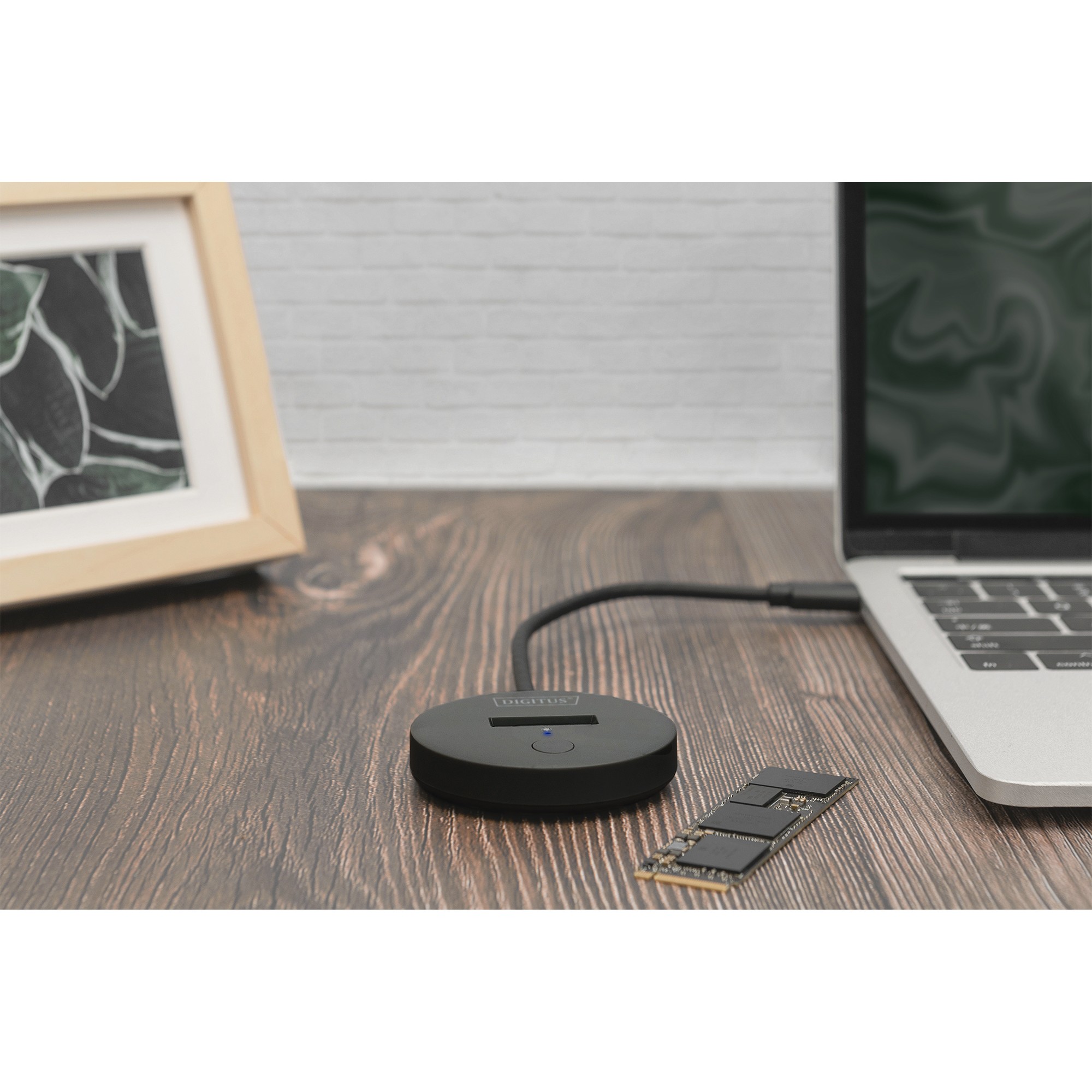 DIGITUS Dockingstation USB-C 3.2 -> NVMe/M2 SATA SSD schwarz