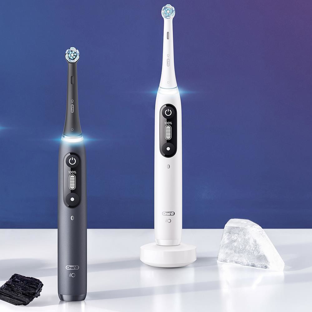Oral-B iO 4210201363026 electric toothbrush