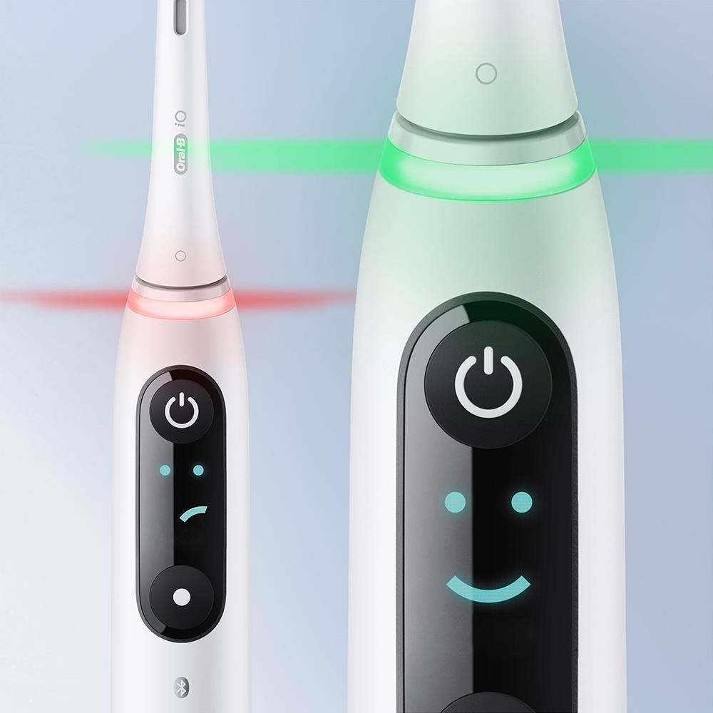 Oral-B iO 4210201363064 electric toothbrush