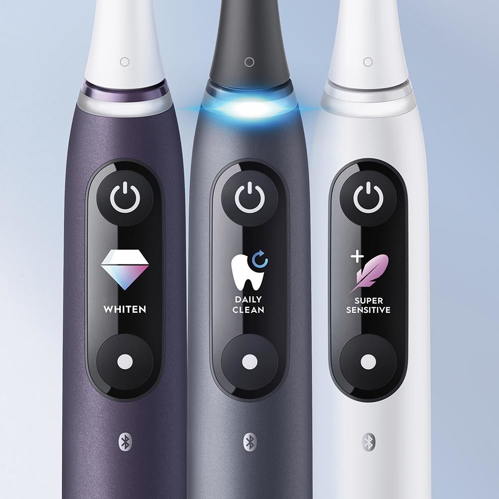 Oral-B iO 4210201363095 electric toothbrush