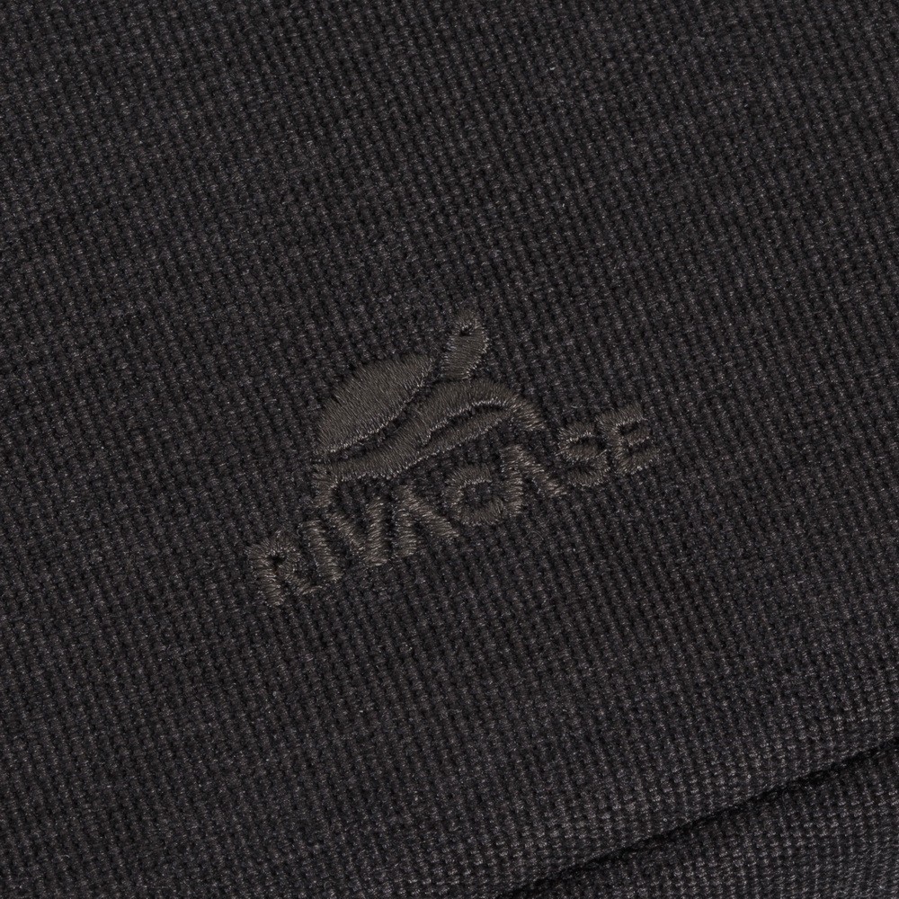 Riva NB Sleeve   Suzuka    13,3-14      schwarz      7704