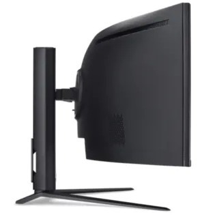 Acer Predator Z57b     57 144,8cm 32:9        7680x2160