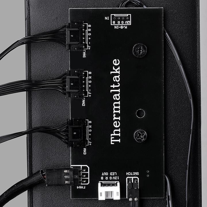Thermaltake Versa J25 TG RGB