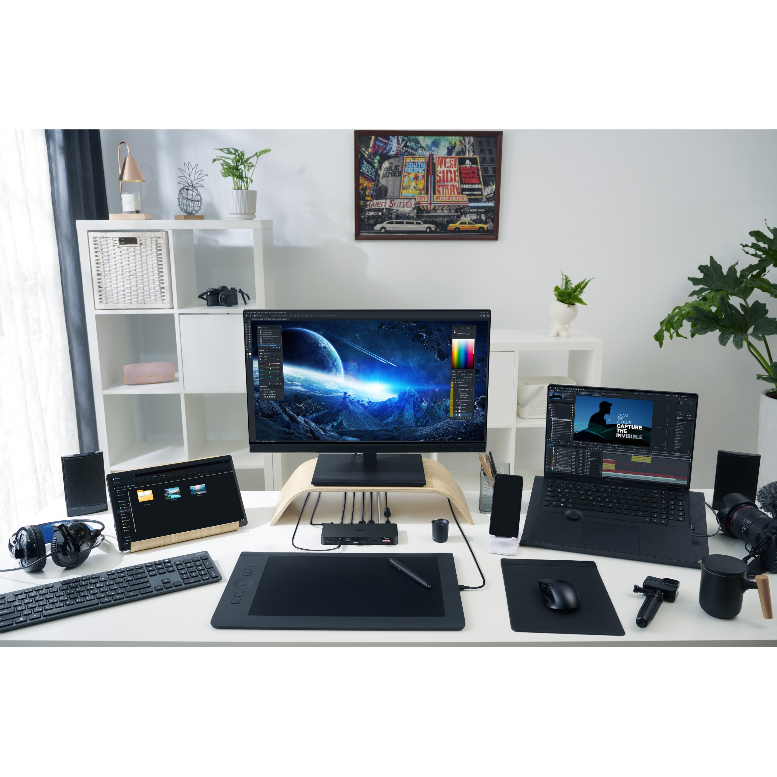 ASUS Triple 4K Thunderbolt 4 Dock DC500 Kabelgebunden Schwarz