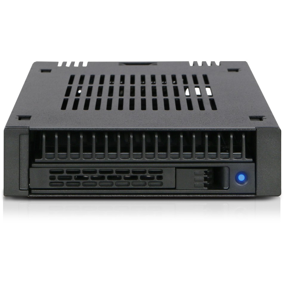 IcyDock 1x2.5 SATA/SAS in 1x3.5 bay mobile rack screwless
