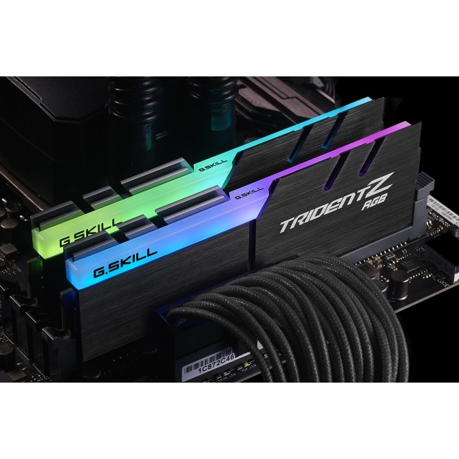 DDR4 16GB PC 3600 CL18 G.Skill KIT (2x8GB) 16GTZRX Tri RGB