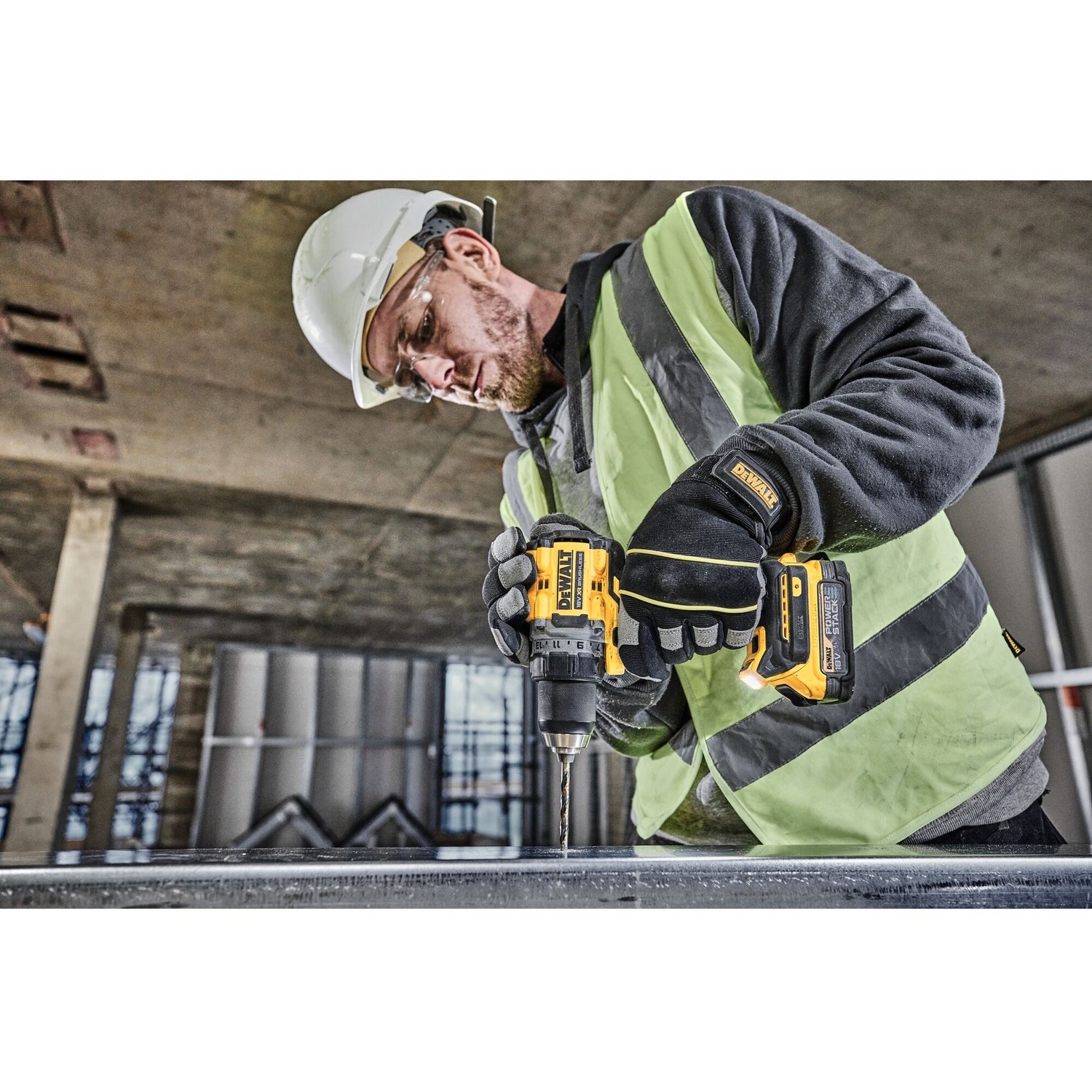 DeWALT DCD800NT-XJ drill
