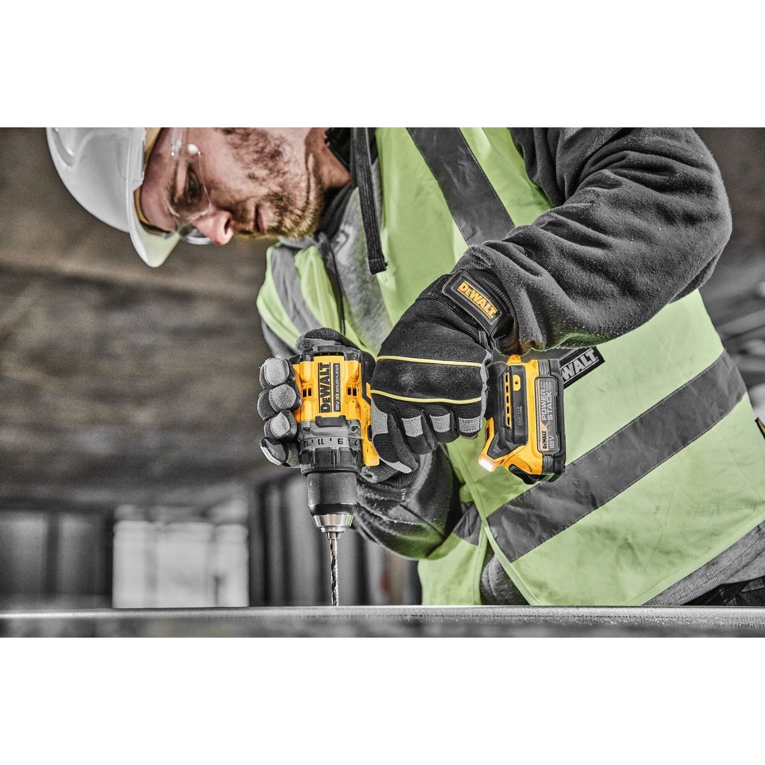 DeWALT DCD800NT-XJ drill