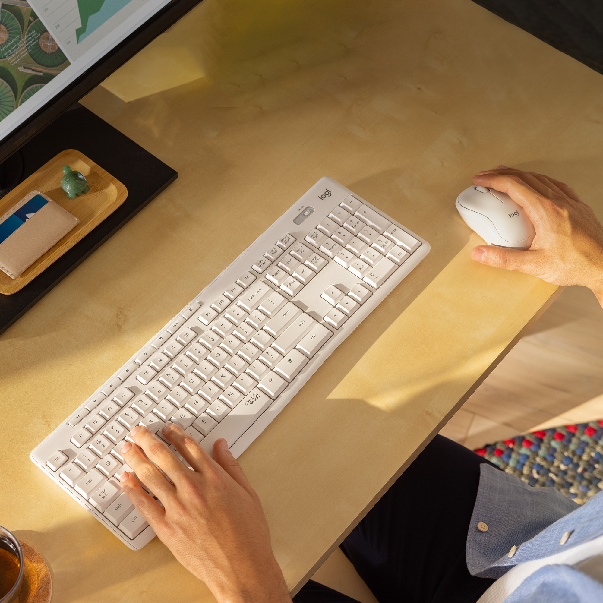 Logitech MK295 Silent keyboard
