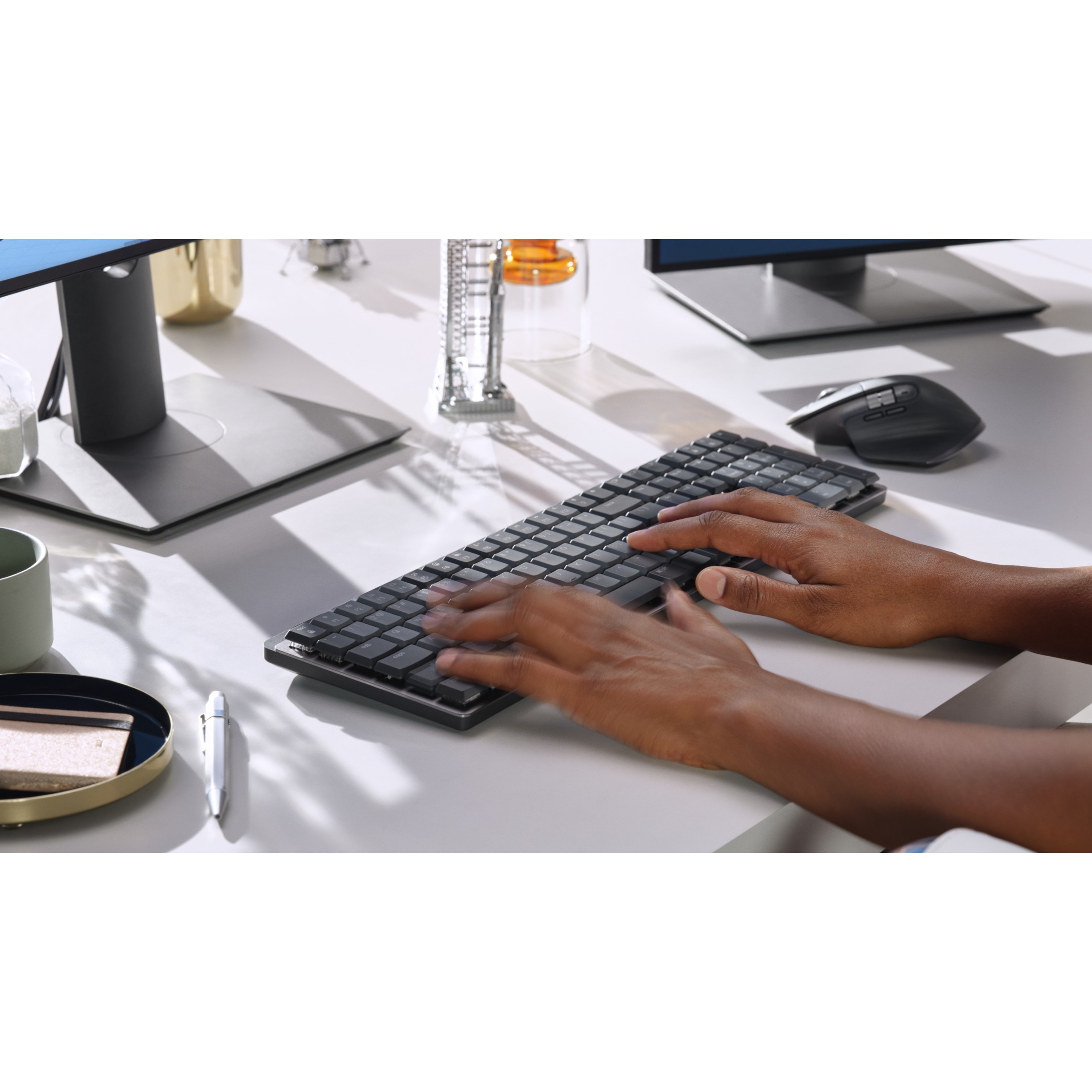 Logitech MX Mechanical Tastatur Büro RF Wireless + Bluetooth QWERTY US International Graphit, Grau