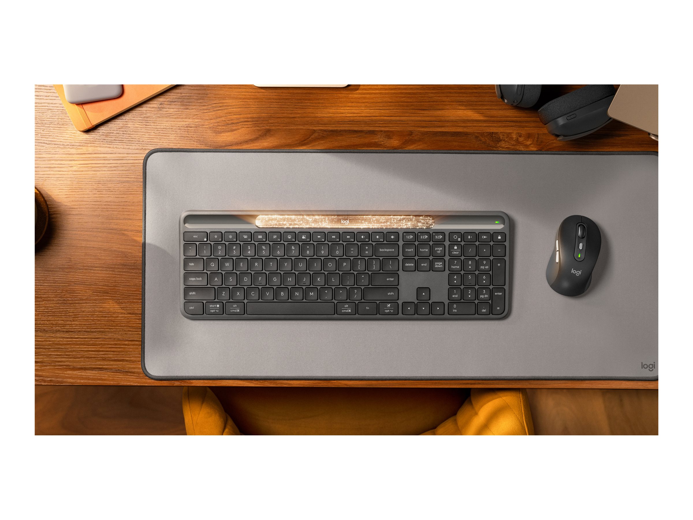 LOGI Slim Solar+ Keyboard Graphite (CH)