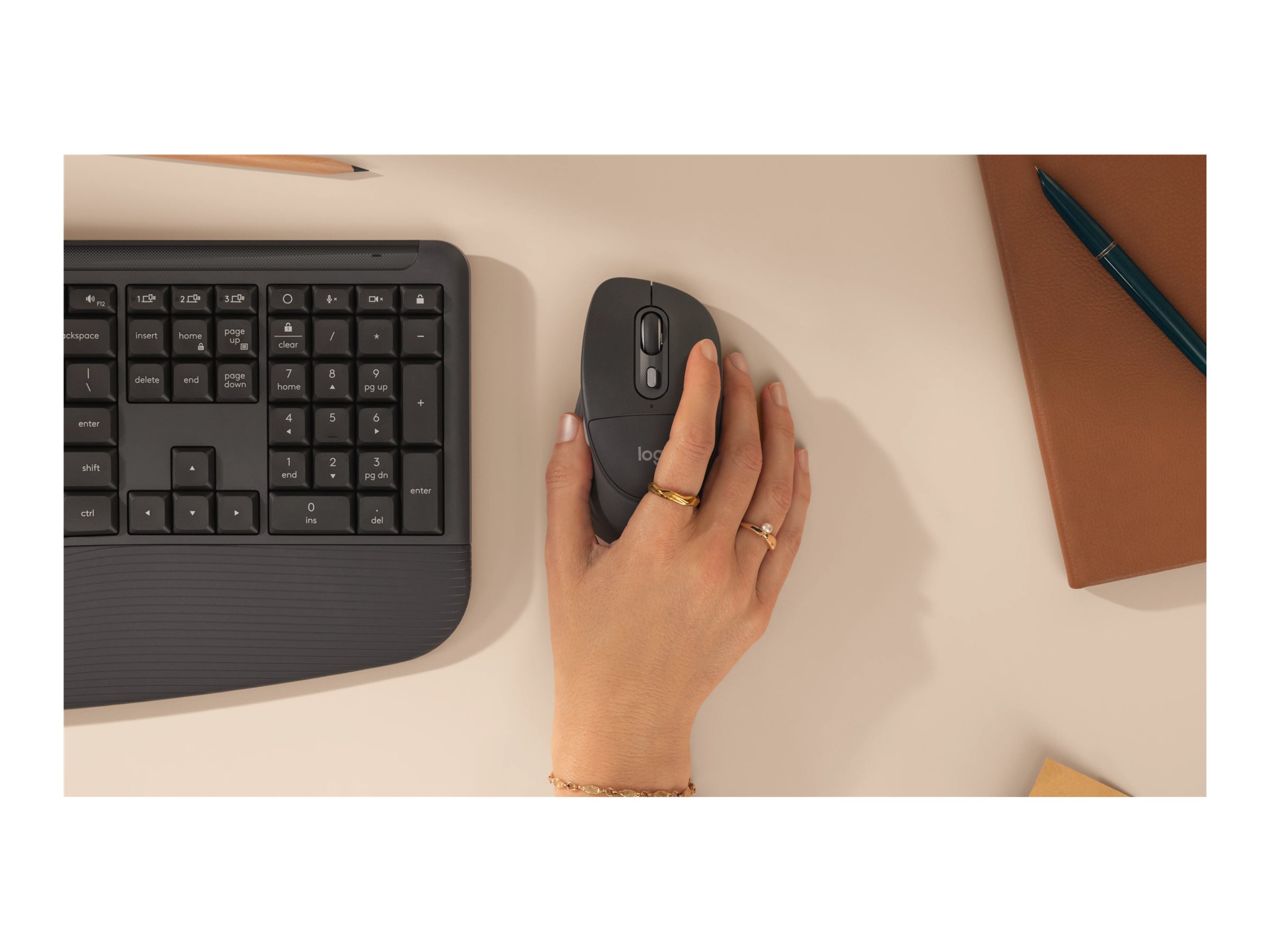 Logitech 920-014024 not categorized