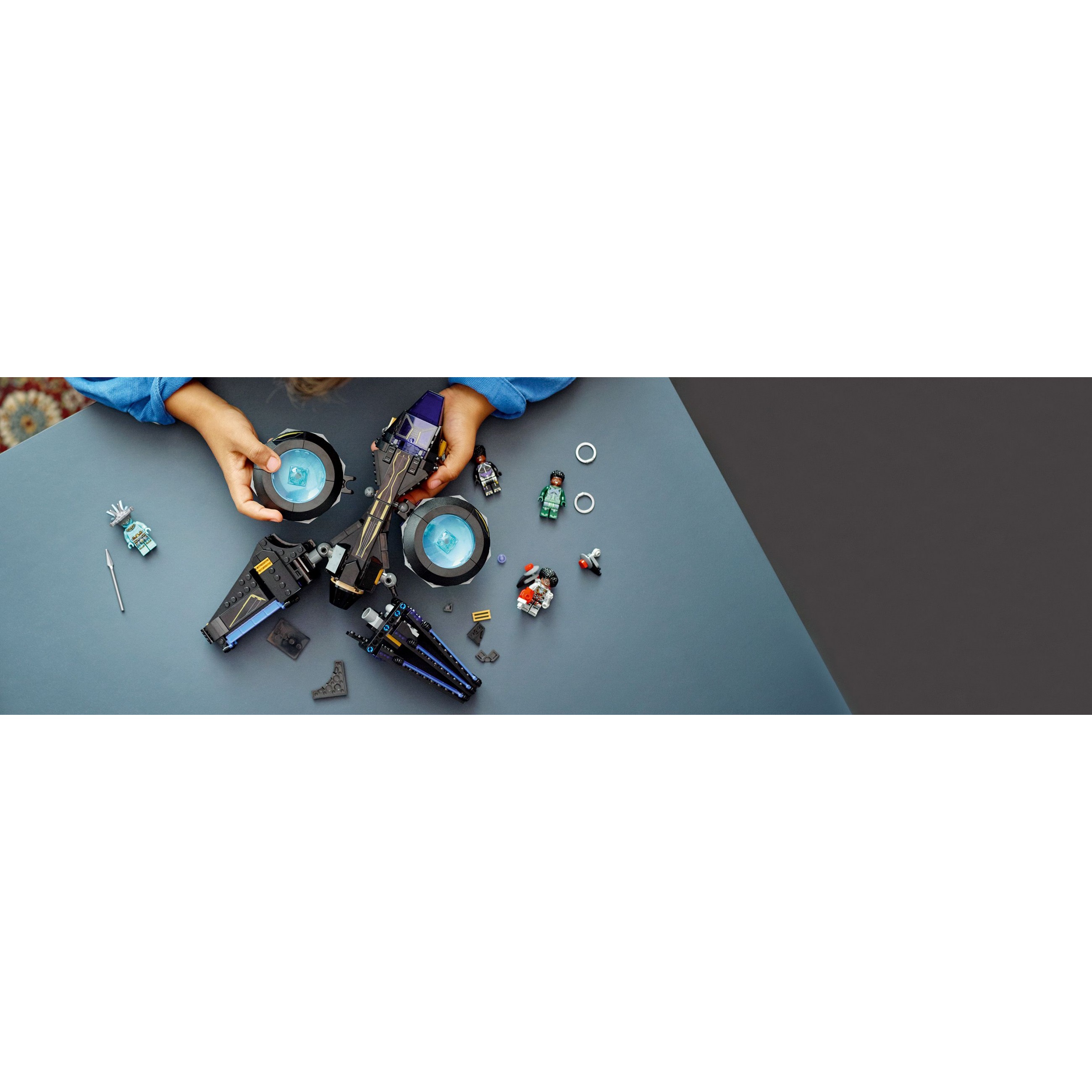 LEGO Marvel Super Heroes Shuri's Sunbird