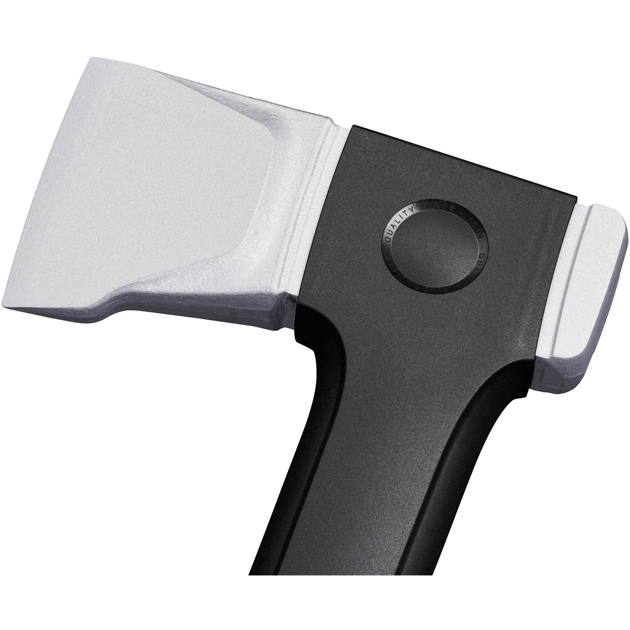 Fiskars X28 axe tool