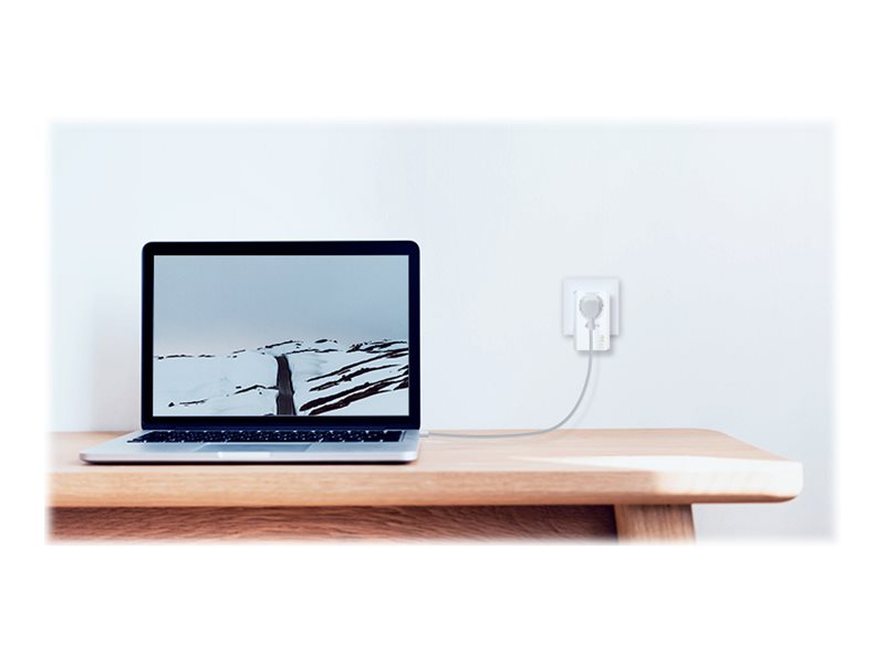 TP-Link AV1000 2-Port Gigabit Powerline Adapter mit Steckdose