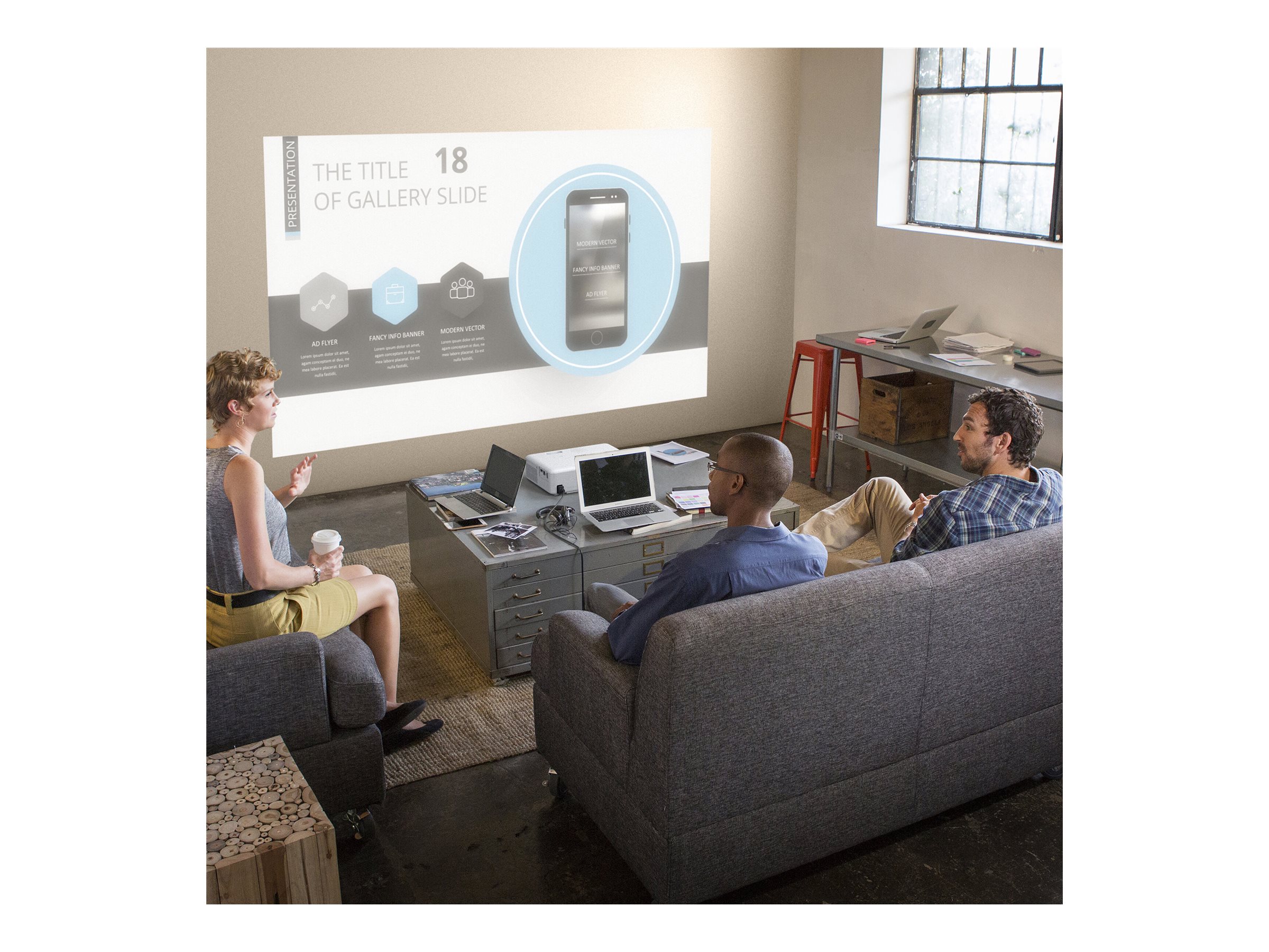 EPSON CO-FH01 Full HD projector