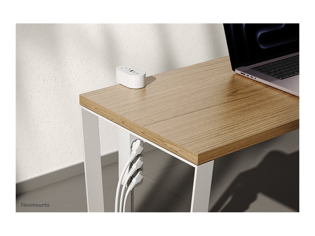 Neomounts STE 3er Tischsteckdose Klemme 1xUSB-A 2xUSB-C weiß