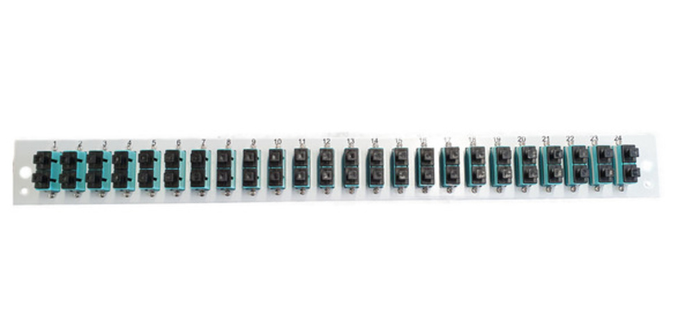 Glasfaser Verteiler Bestückte Frontblende mit 24 x SC Duplex, Kupplung OM3 vertikal, schwarz - 1 VPE = 50 Stï¿½ck