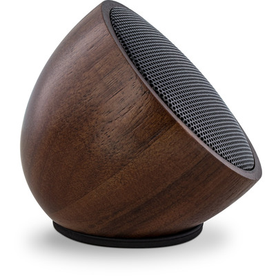InLine® woodwoom, Mini Bluetooth Walnuss-Holz Lautsprecher, 52mm  (Produktbild 5)