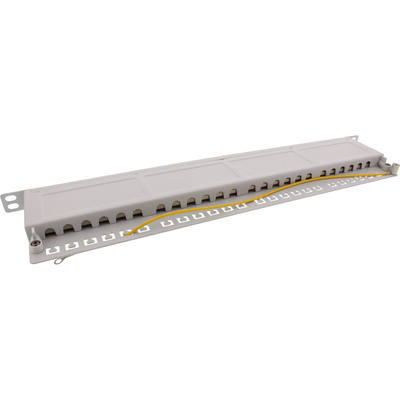 InLine® Patchfeld Cat.6A 24-fach, 48,26cm (19), 0,5HE, lichtgrau RAL7035 (Produktbild 2)