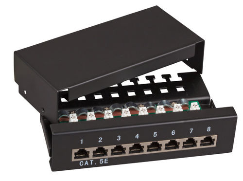 Mini-Patchpanel 8xRJ45 Cat.5e, RAL9005 schwarz, 37650SW.2 (Produktbild 1)
