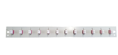 Bestückte Frontblende mit 12 x LC Duplex -- Kupplung OM4, grau, SB-FP-12SC-S-OM4 (Produktbild 1)
