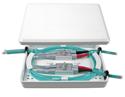 Micro-Spleißbox für 4xSC-Simplex -- Kupplung und 5 Crimpspleisse Micro-Spleißbox für 4xSC-Simplex -- Kupplung und 5 Crimpspleisse