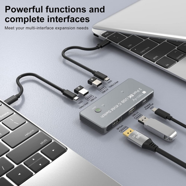 Techly KVM USB-C Switch 8K Displayport 1.4 -- 2x USB-C, 3x USB 2.0
