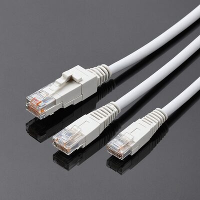 RJ45 Patchkabelverlängerung Cat.6A S/FTP LSZH AWG26 weiß
