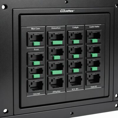 Bestückte Frontblende mit 6 x SC Duplex Kupplung