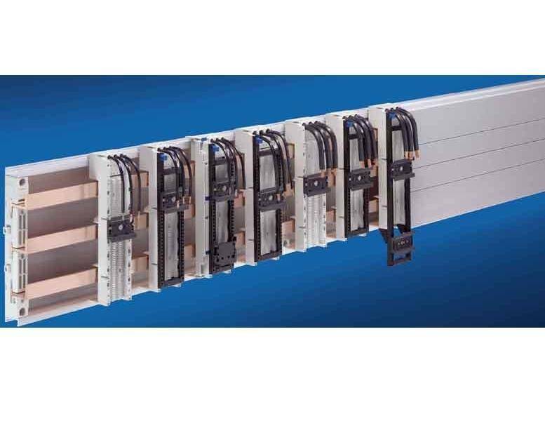 Rittal OM-Adapter 32A SV 9340350 AWG10 45x208mm 1TS+Tragrahmen