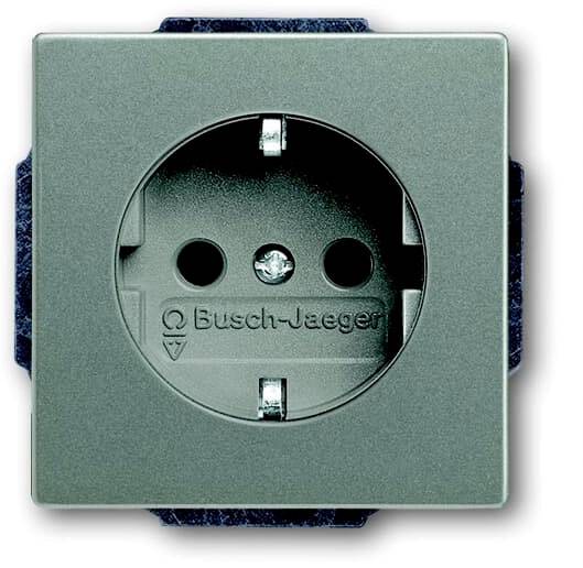 4011395110980 - BJ solo Schuko Kombi mit 20 EUCKS-803 erh Ber-sch graumetallic 4011395110980 - BJ solo Schuko Kombi mit 20 EUCKS-803 erh Ber-sch graumetallic