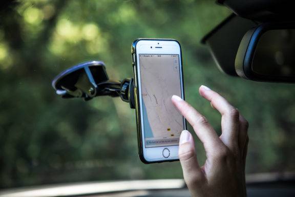 Mobilis U.FIX Universal Car Nav. Kit
